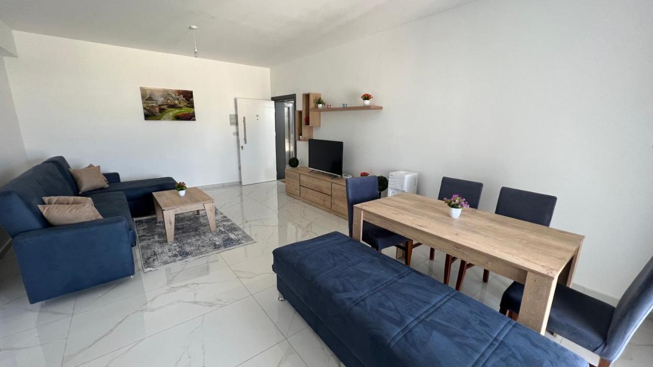 Tetris Apartment Spacious Comfortable Nicosia Kamer foto