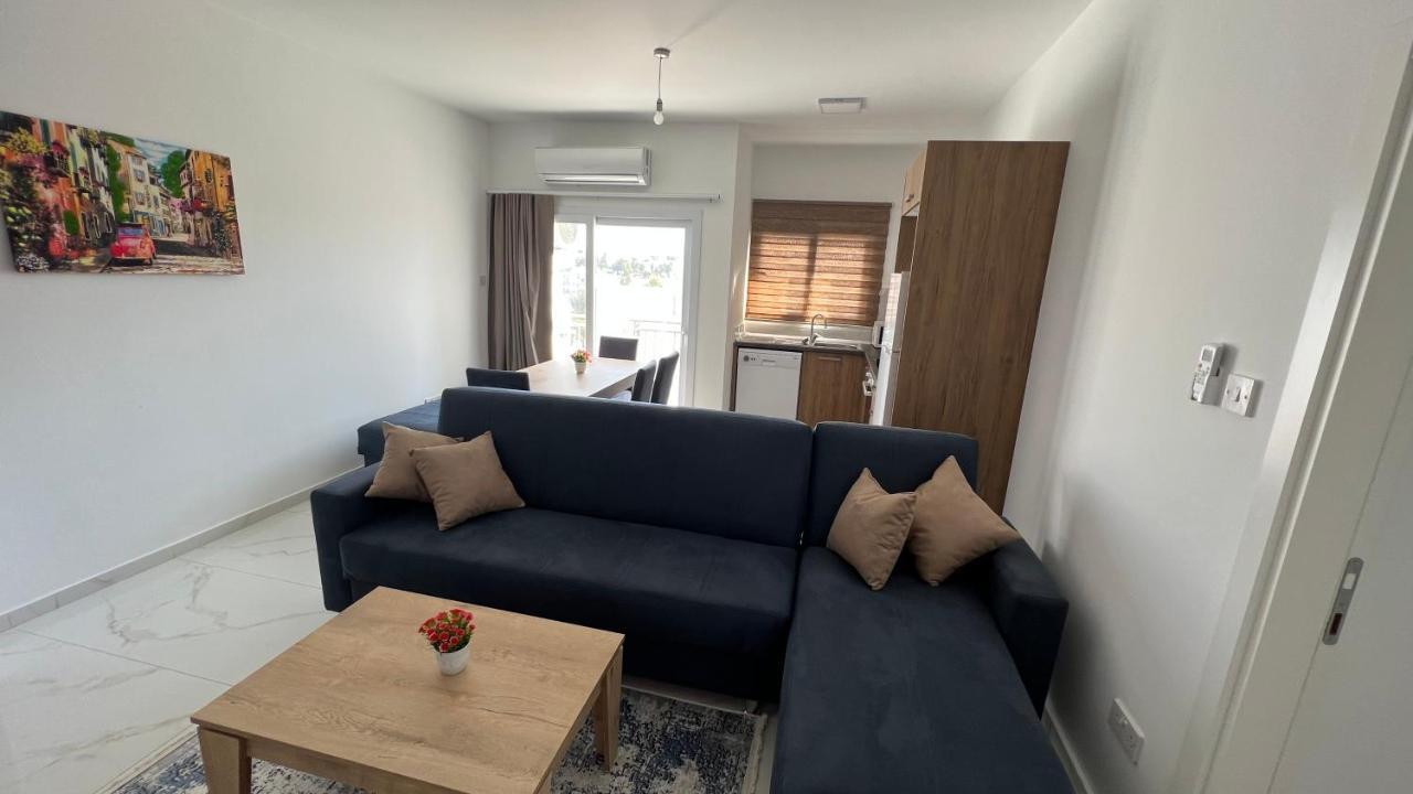 Tetris Apartment Spacious Comfortable Nicosia Kamer foto