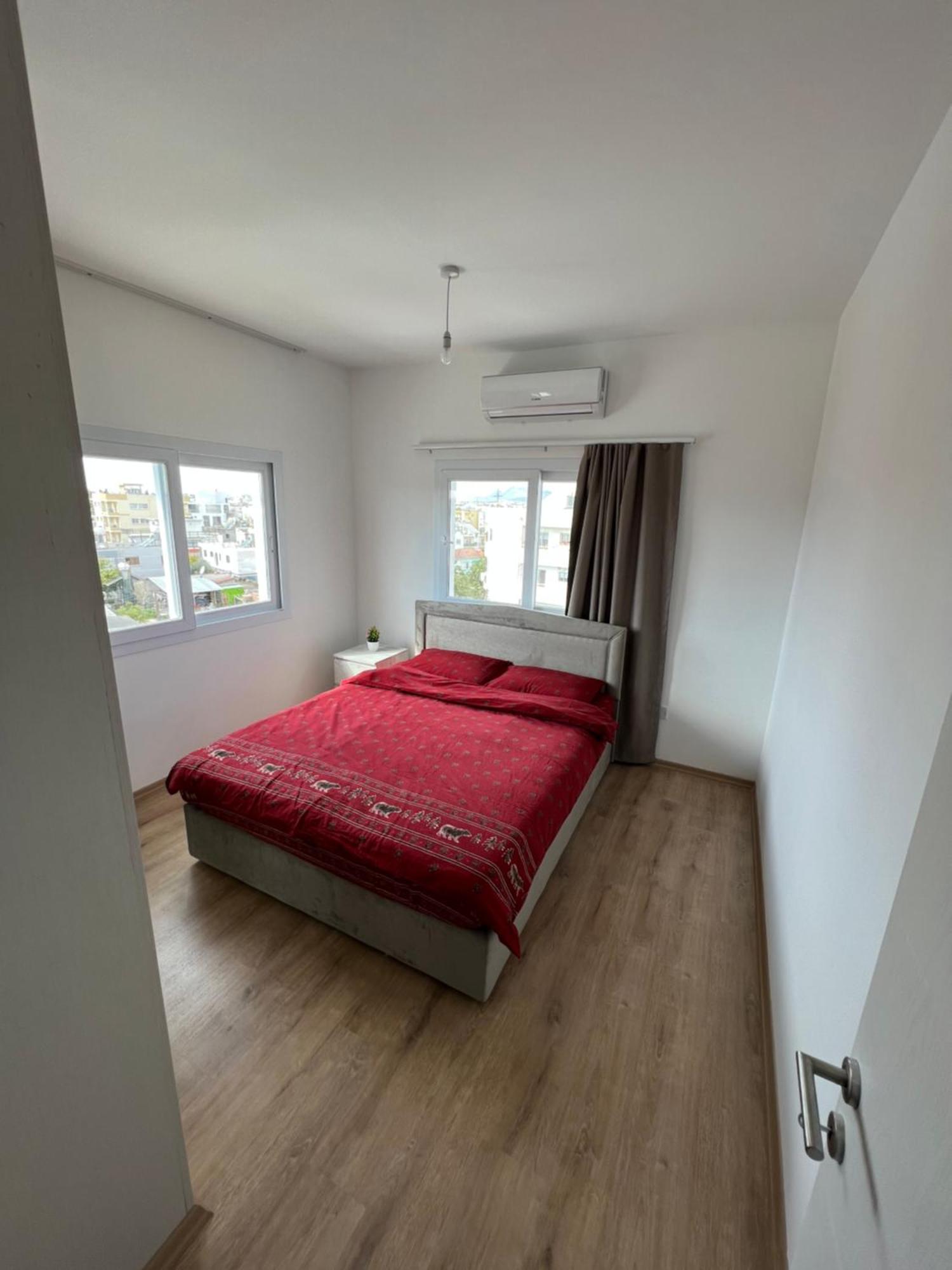 Tetris Apartment Spacious Comfortable Nicosia Kamer foto