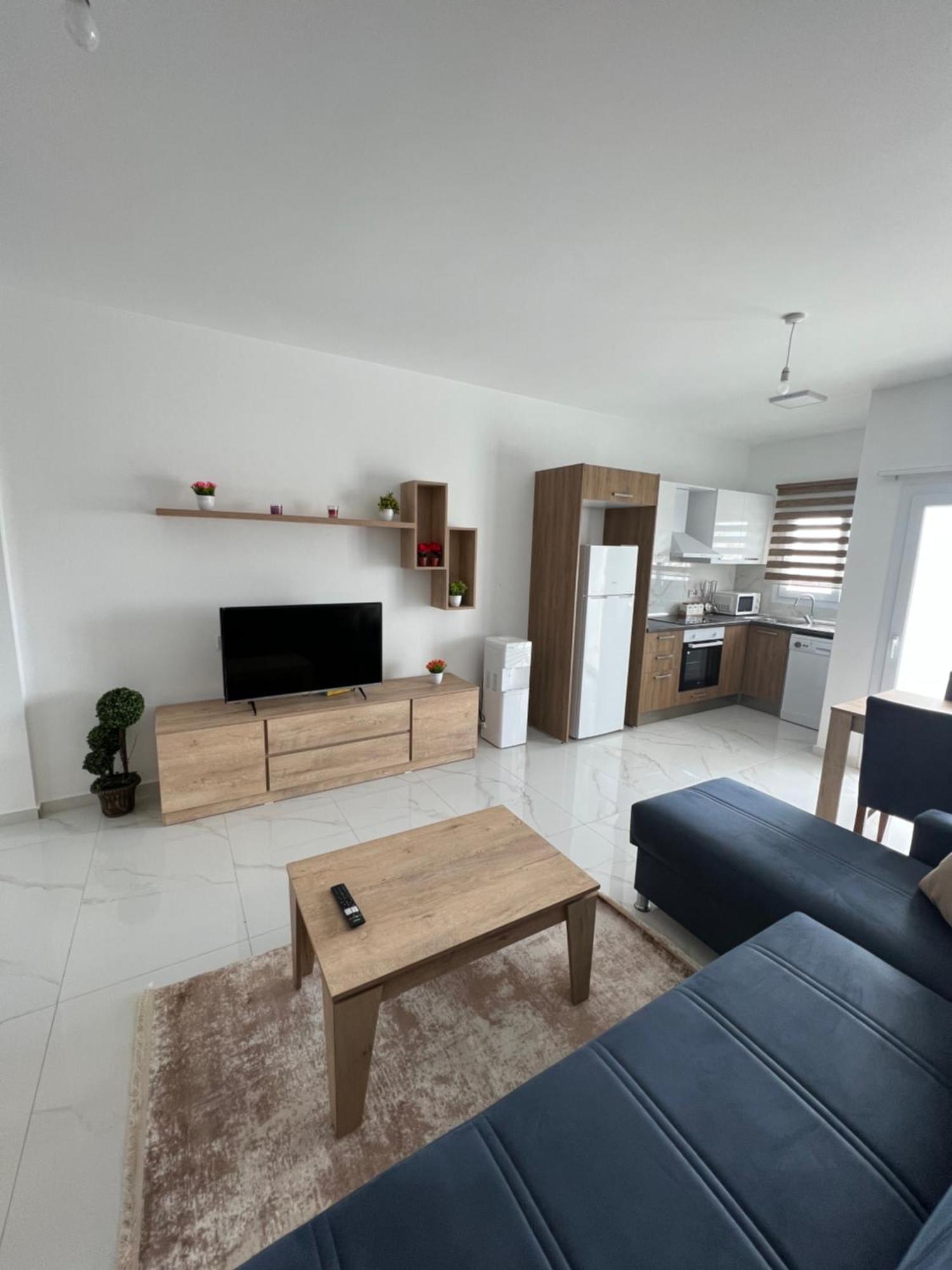 Tetris Apartment Spacious Comfortable Nicosia Kamer foto