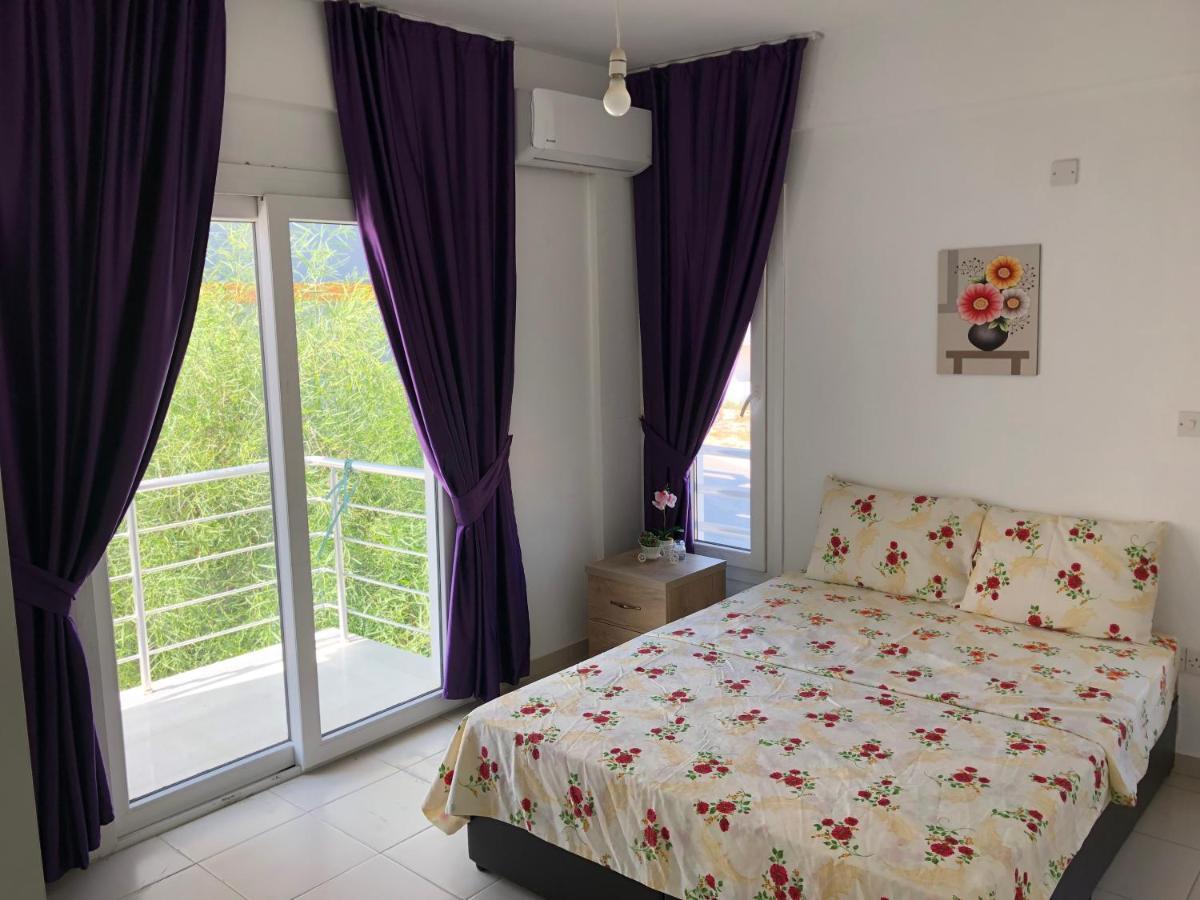 Tetris Apartment Spacious Comfortable Nicosia Buitenkant foto