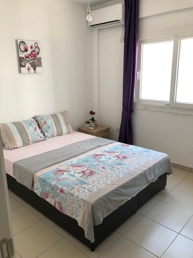 Tetris Apartment Spacious Comfortable Nicosia Buitenkant foto